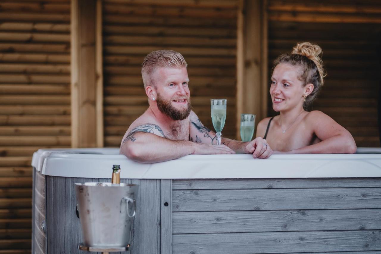 Le Paradis D'Henri Hannut 外观 照片